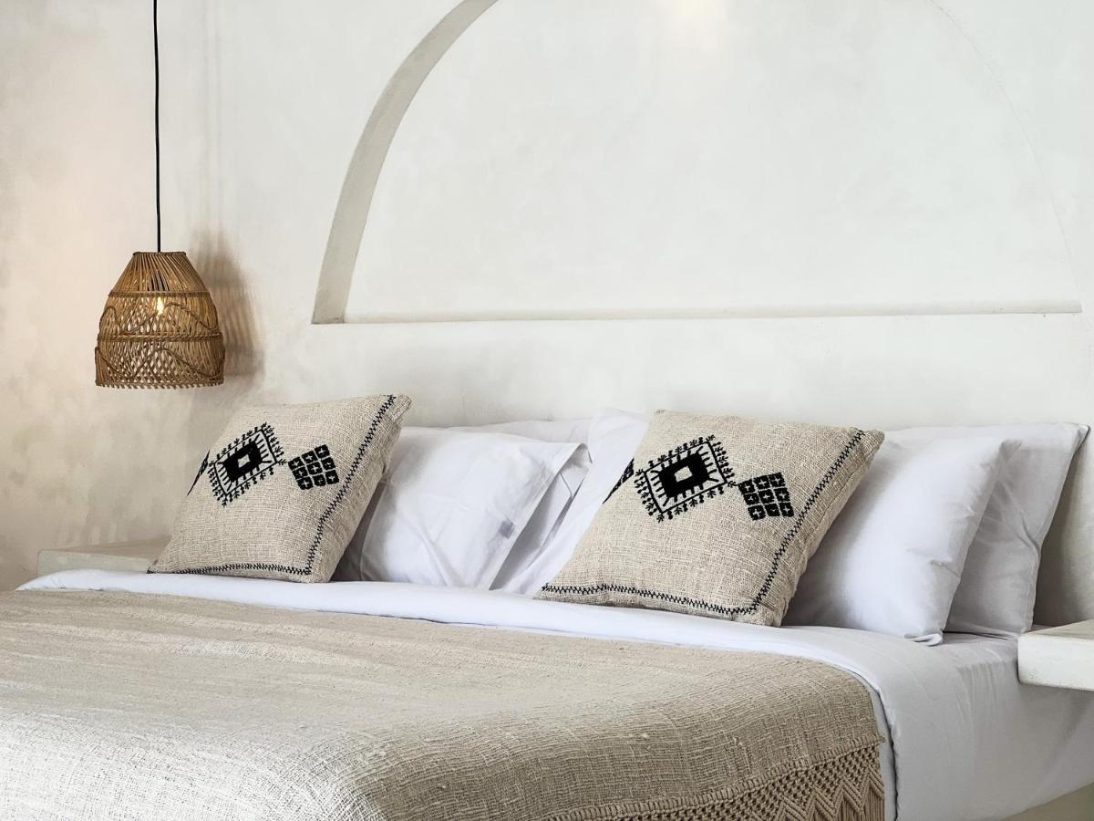 Breathe Boutique Suites Улувату Екстер'єр фото