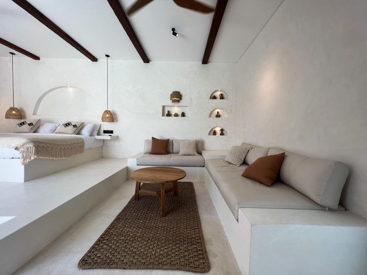 Breathe Boutique Suites Улувату Екстер'єр фото