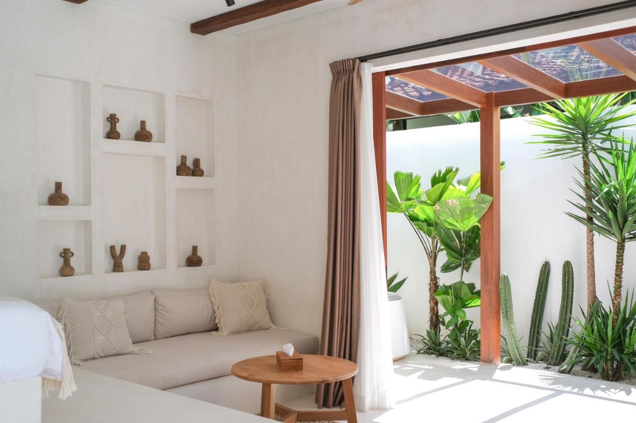 Breathe Boutique Suites Улувату Екстер'єр фото