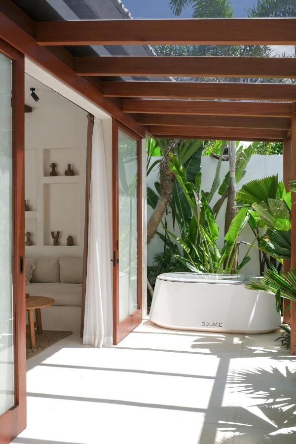 Breathe Boutique Suites Улувату Екстер'єр фото